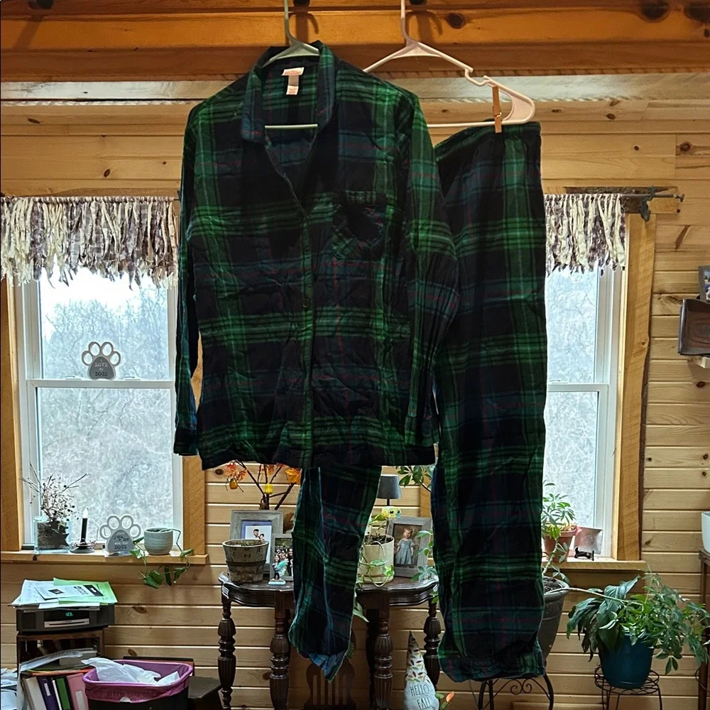 Wondershop Green Plaid Women's Pajama Set - Picture 1 of 1